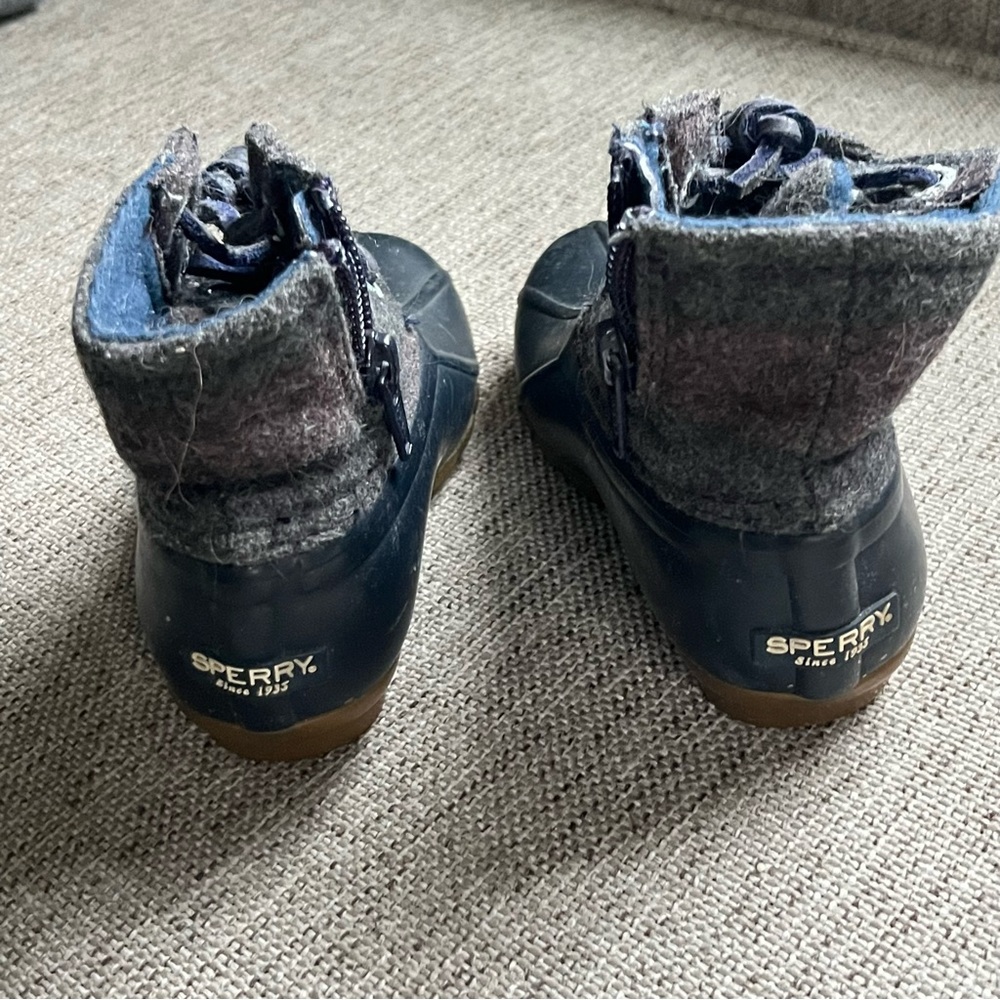 Sperry Kids' Navy and Gray Boots